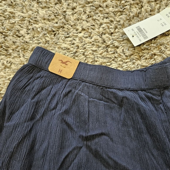 Hollister Flyaway Front Wrap Flowy Shorts - Picture 4 of 6